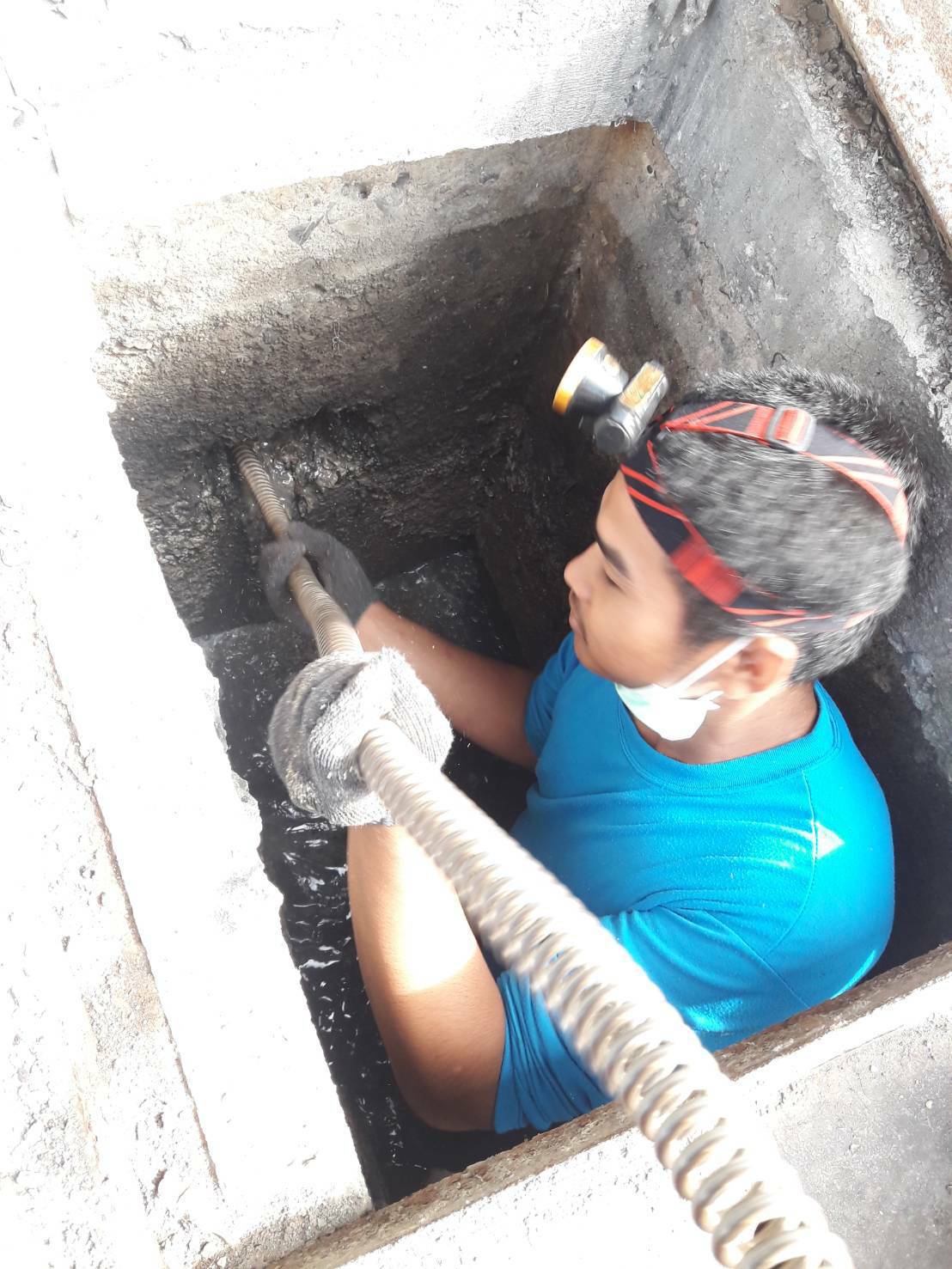 32 - https://ชลบุรีแก้ไขท่อตัน.com | บริการแก้ไขท่อตัน - แก้ไขได้ผลอย่าง 100% ท่อระบายน้ำอุดตันจะกลับมาสามารถระบายน้ำได้ดังเดิม ด้วยทีมงานมืออาชีพเฉพาะทางประสบการณ์และความสามารถในการแก้ไขท่อระบายน้ำอุดตันในเขตชลบุรี